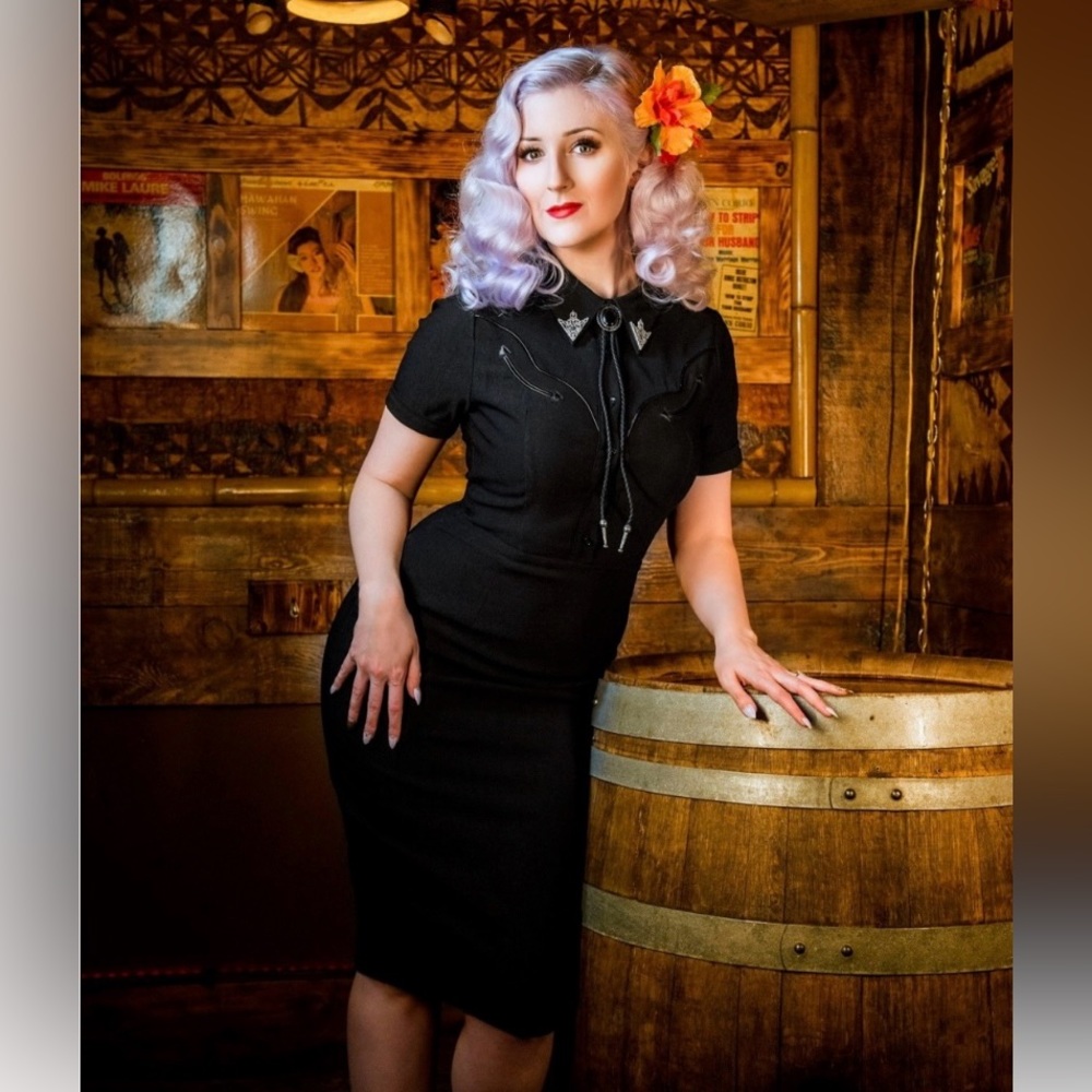 🖤Wanda pencil dress🖤